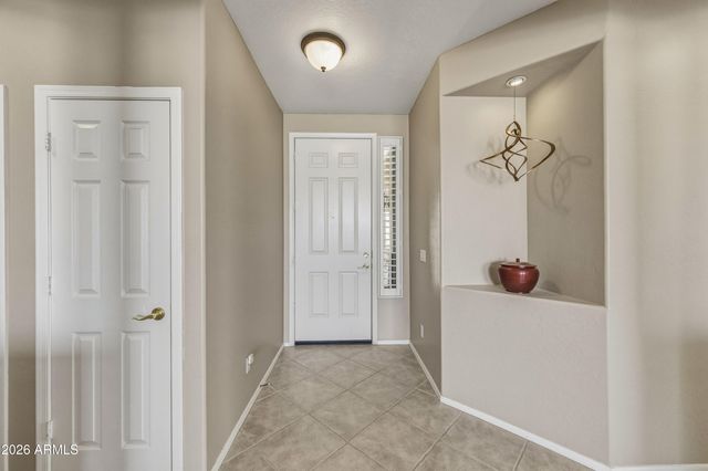 1826 E VALENCIA Drive, Phoenix, AZ 85042