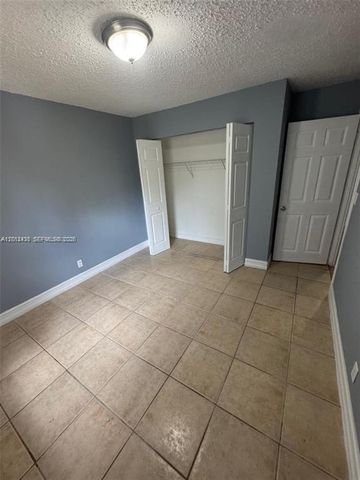 5955 NW 25th Ct 208, Sunrise, FL 33313