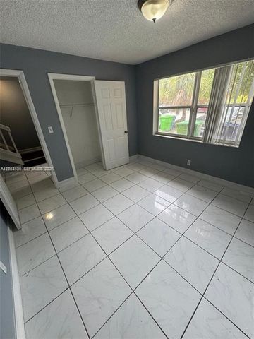 5955 NW 25th Ct 208, Sunrise, FL 33313