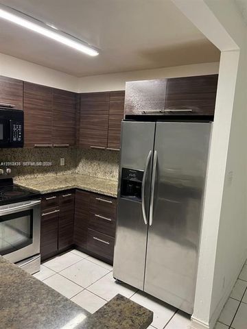 5955 NW 25th Ct 208, Sunrise, FL 33313