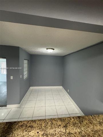 5955 NW 25th Ct 208, Sunrise, FL 33313