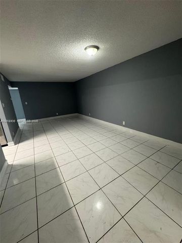 5955 NW 25th Ct 208, Sunrise, FL 33313