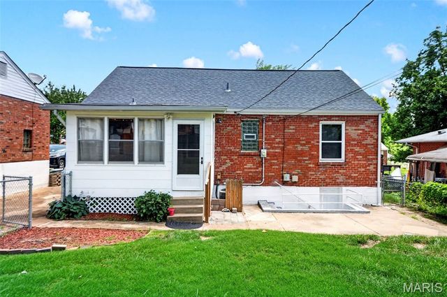 9313 Aster Avenue, Affton, MO 63123