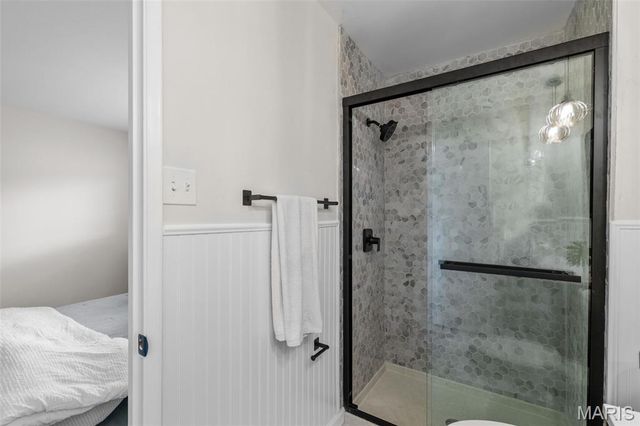 2025 Granada Drive, Florissant, MO 63033