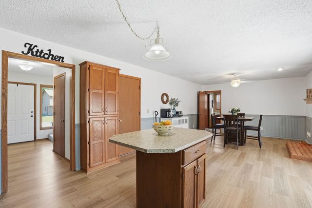 11511 W Kenny Lane, Wichita, KS 67212