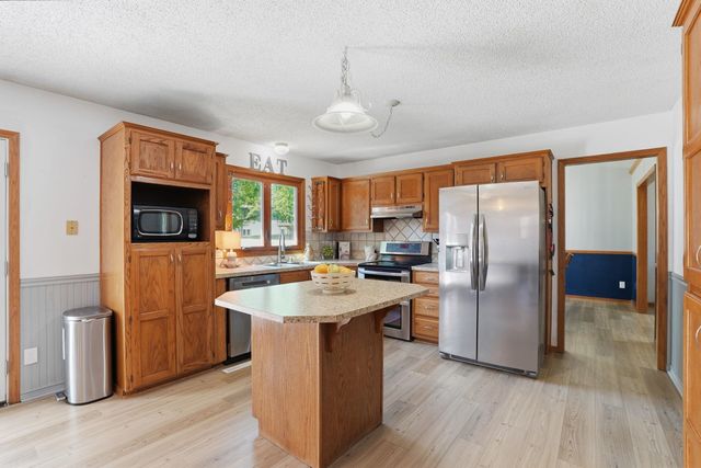 11511 W Kenny Lane, Wichita, KS 67212