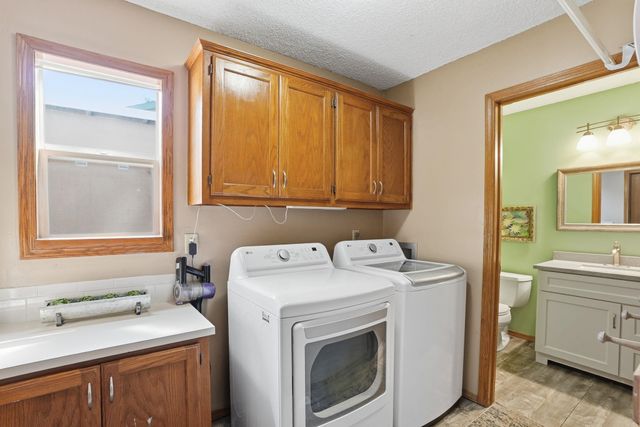 11511 W Kenny Lane, Wichita, KS 67212