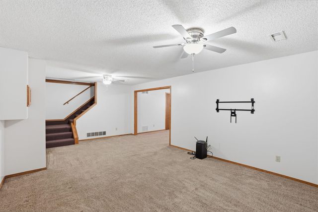 11511 W Kenny Lane, Wichita, KS 67212