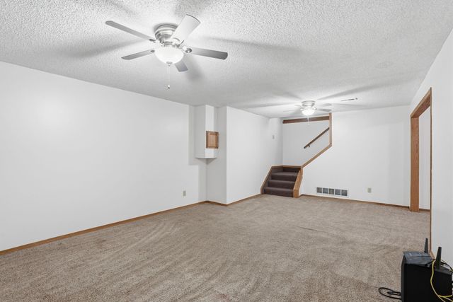 11511 W Kenny Lane, Wichita, KS 67212