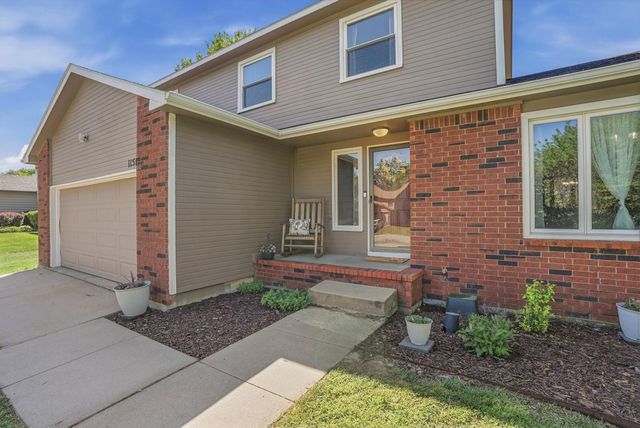 11511 W Kenny Lane, Wichita, KS 67212