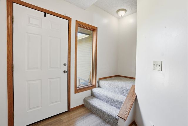 11511 W Kenny Lane, Wichita, KS 67212