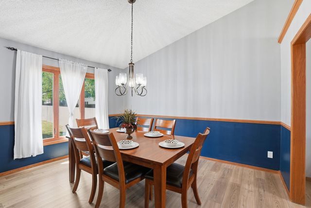 11511 W Kenny Lane, Wichita, KS 67212