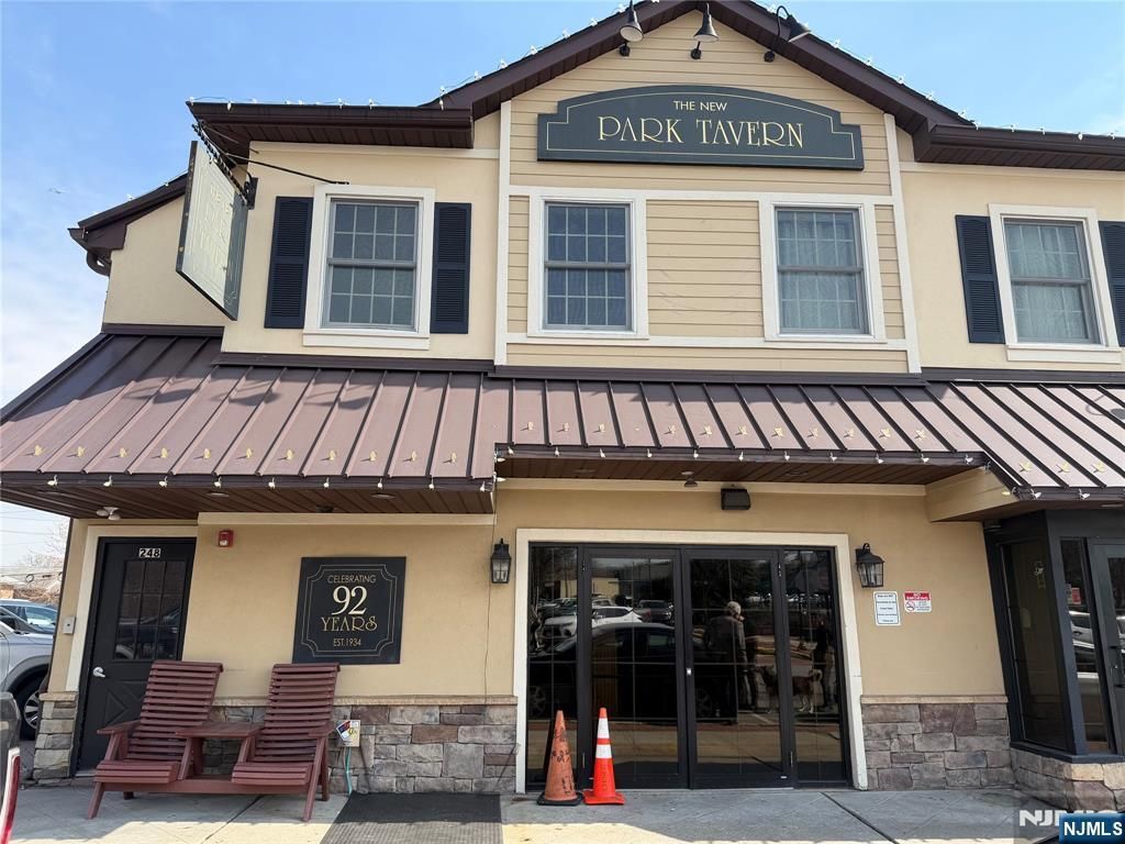 250 Park Avenue 1, East Rutherford, NJ 07073