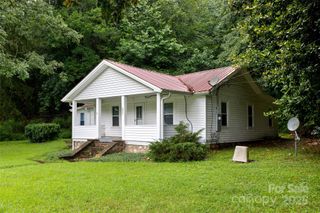 9521 Cruso Road, Canton, NC 28716