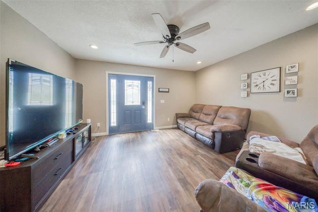 11125 Pinedale Drive, Rolla, MO 65401