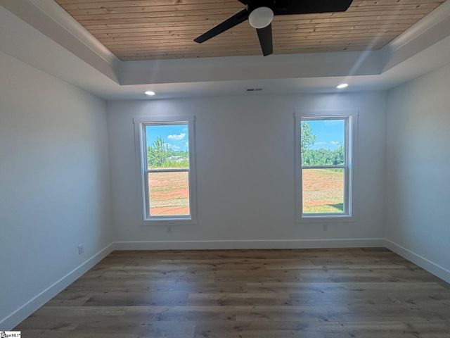 1460 Pleasant School Road, Gaffney, SC 29341