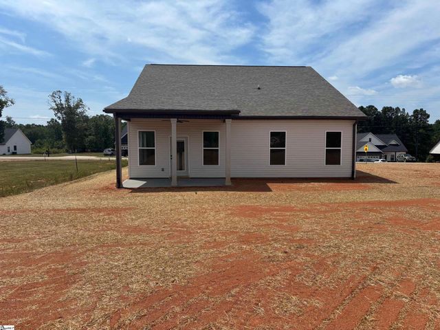 1460 Pleasant School Road, Gaffney, SC 29341
