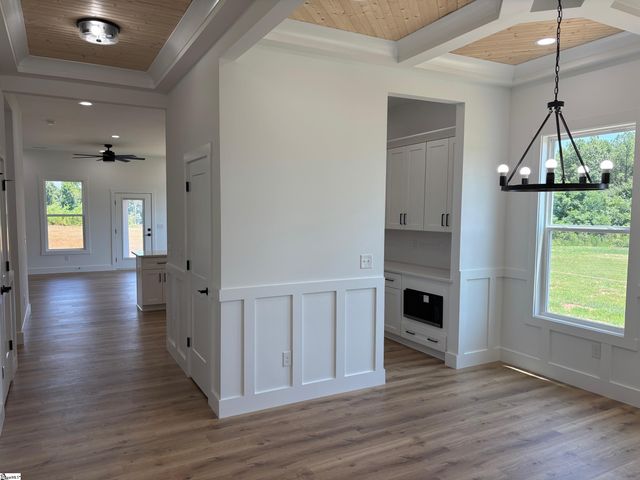 1460 Pleasant School Road, Gaffney, SC 29341
