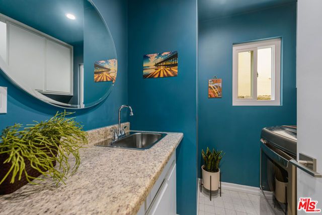 118 3rd Street, Seal Beach, CA 90740