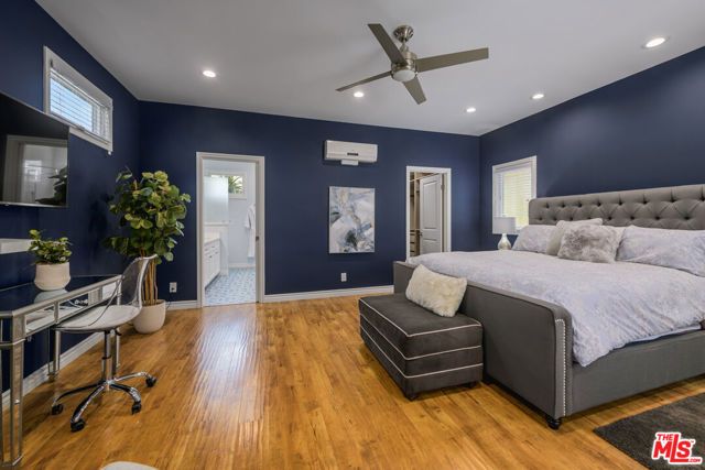 118 3rd Street, Seal Beach, CA 90740