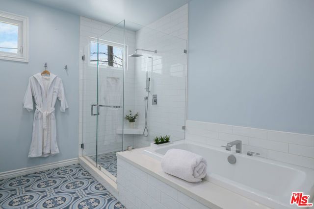 118 3rd Street, Seal Beach, CA 90740