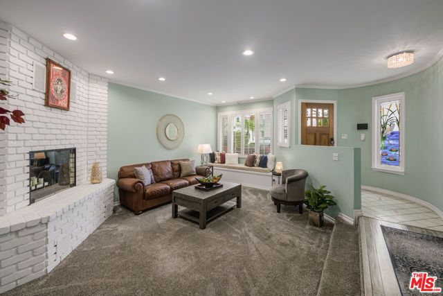 118 3rd Street, Seal Beach, CA 90740
