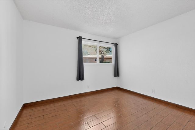 4717 Country Club Lane NW A11, Albuquerque, NM 87114