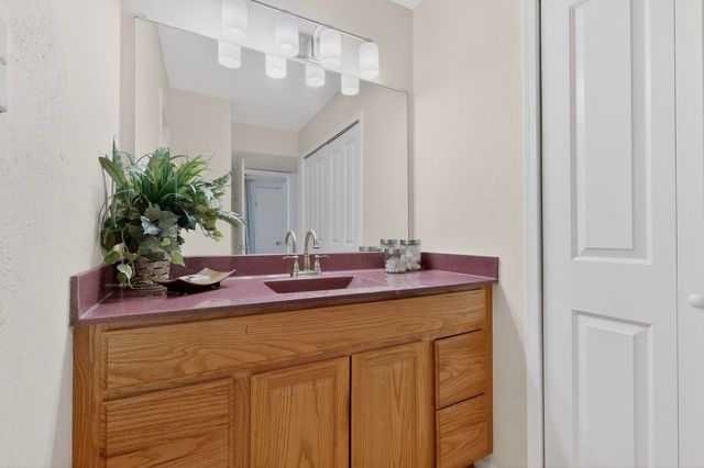 4717 Country Club Lane NW A11, Albuquerque, NM 87114