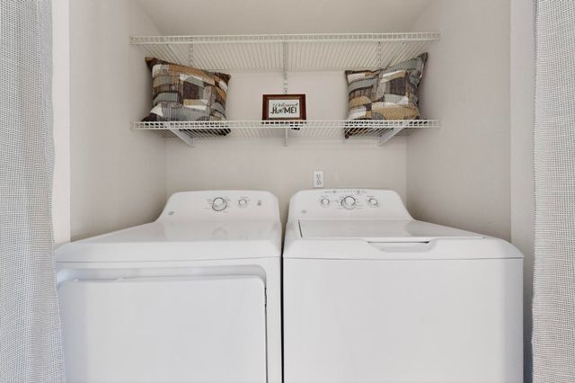 4717 Country Club Lane NW A11, Albuquerque, NM 87114