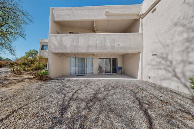 4717 Country Club Lane NW A11, Albuquerque, NM 87114