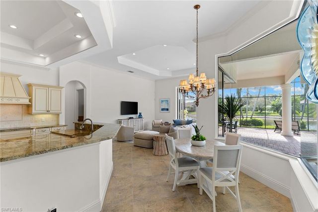 7506 Hogan CT, Naples, FL 34113