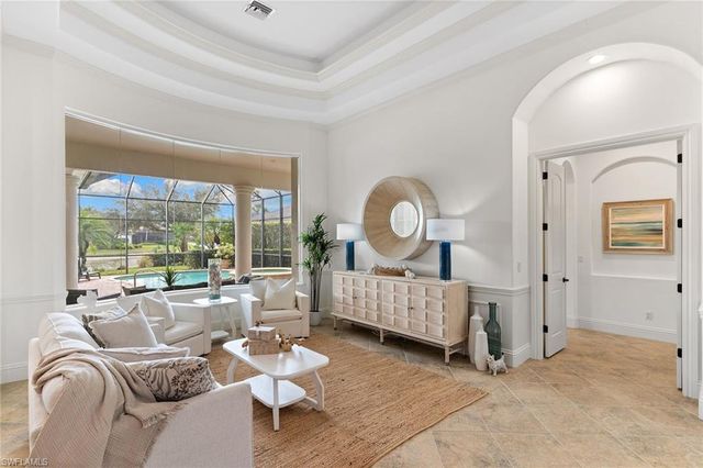 7506 Hogan CT, Naples, FL 34113