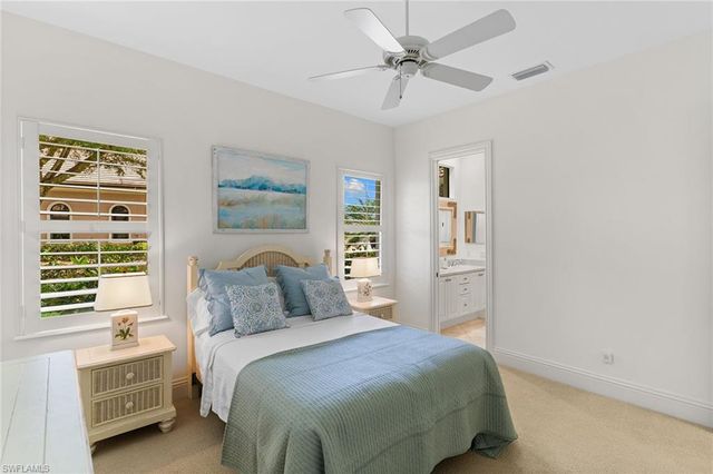 7506 Hogan CT, Naples, FL 34113