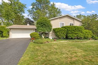 5927 Sherman Drive, Woodridge, IL 60517