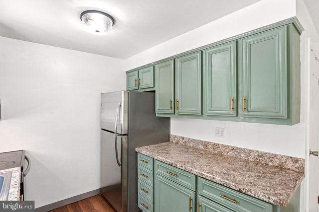 96 QUEEN AVE, Enola, PA 17025