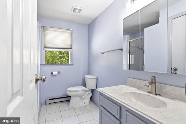 96 QUEEN AVE, Enola, PA 17025