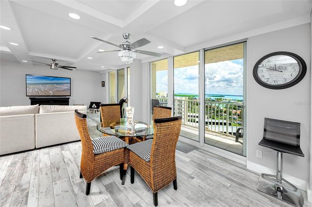736 ISLAND WAY 1001, Clearwater Beach, FL 33767