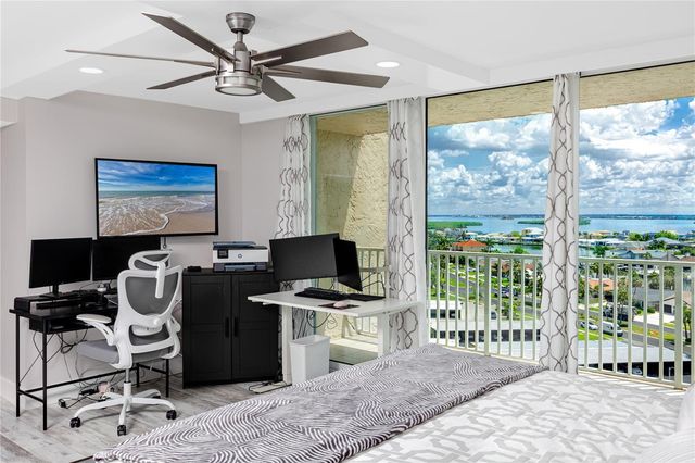 736 ISLAND WAY 1001, Clearwater Beach, FL 33767
