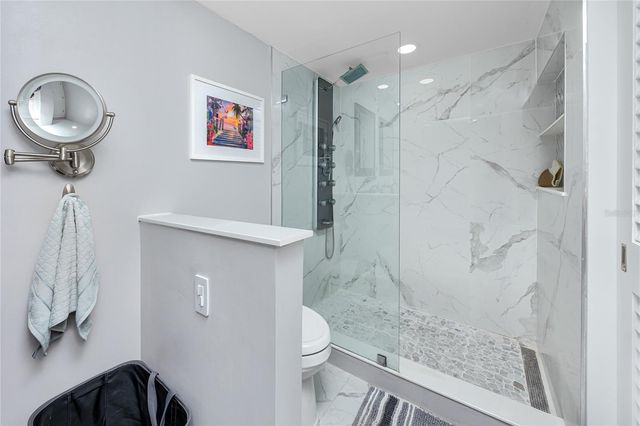 736 ISLAND WAY 1001, Clearwater Beach, FL 33767