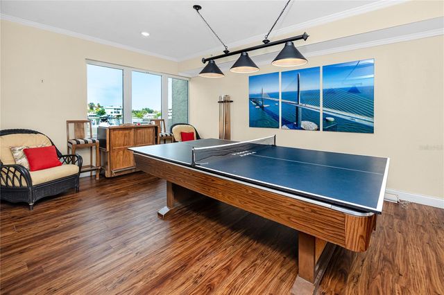 736 ISLAND WAY 1001, Clearwater Beach, FL 33767