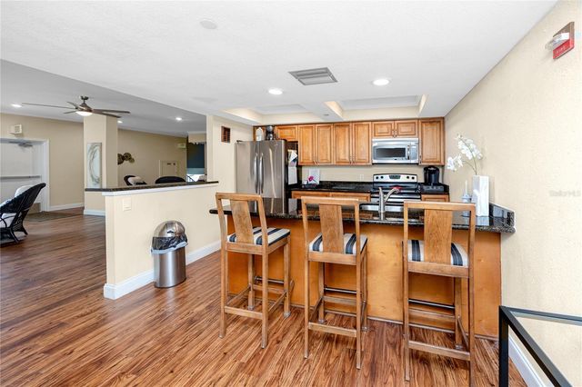 736 ISLAND WAY 1001, Clearwater Beach, FL 33767