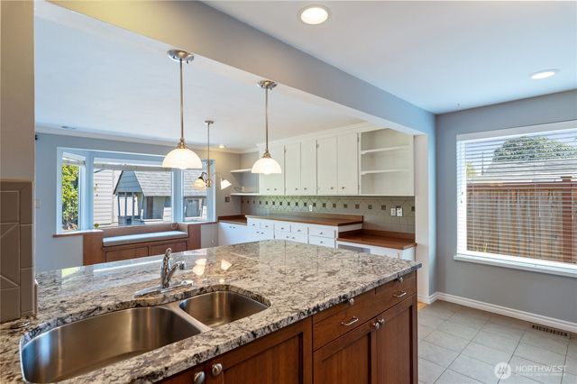 1845 N Highland Street, Tacoma, WA 98406