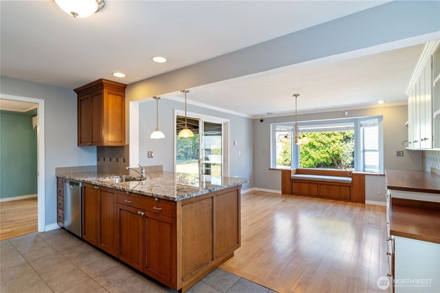 1845 N Highland Street, Tacoma, WA 98406