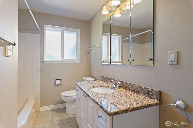 1845 N Highland Street, Tacoma, WA 98406