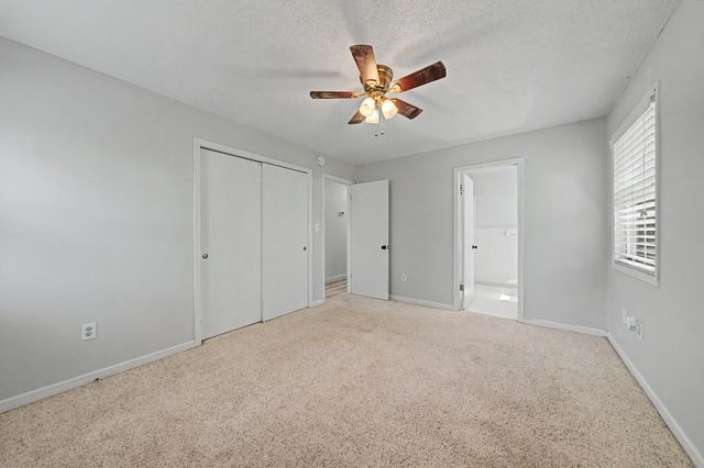 276 Pumpkin Ridge Rd, Dover, TN 37058