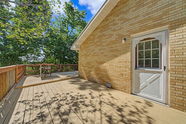 276 Pumpkin Ridge Rd, Dover, TN 37058