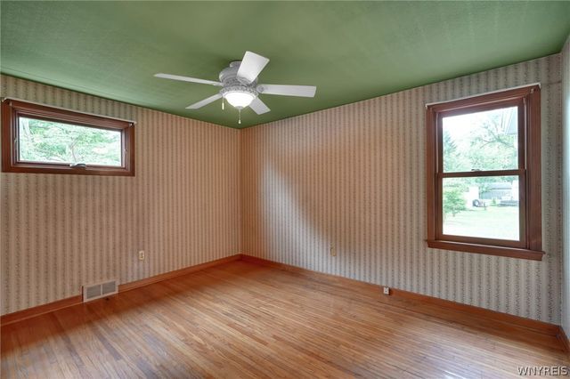 1904 Union Road, West Seneca, NY 14224