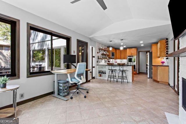 1705 Nordic Trace, Marietta, GA 30068