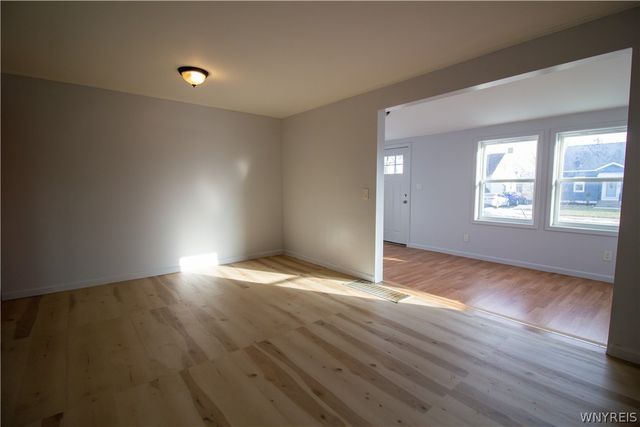 250 Danbury Drive, Cheektowaga, NY 14225