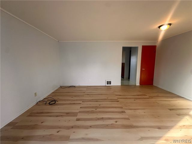 250 Danbury Drive, Cheektowaga, NY 14225